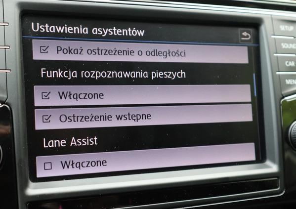 Volkswagen Passat cena 97500 przebieg: 150000, rok produkcji 2016 z Katowice małe 466